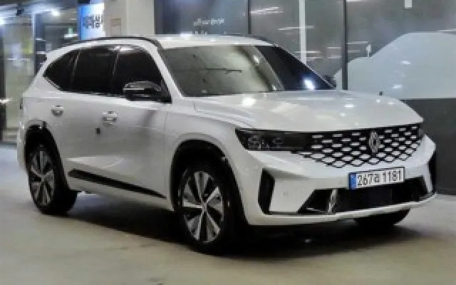그랑콜레오스ETECH 중고차 그랑 콜레오스 가솔린 2.0 아이코닉 2WD 매물 사진 19 - 2025/01 5,715km