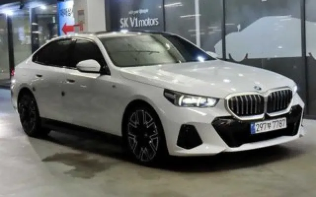 그랑콜레오스ETECH 중고차 5시리즈 (G60) 530e 매물 사진 18 - 2024/12 34,309km