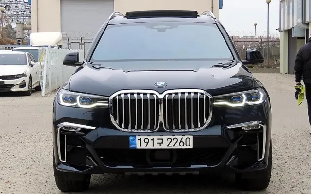 그랑콜레오스ETECH 중고차 X7 (G07) xDrive 40i M 스포츠 매물 사진 12 - 2022/09 30,070km